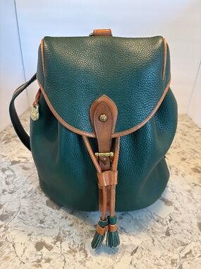 Dooney & Bourke B6864716  Unisex Large Green Pebbled All Weather Backpack